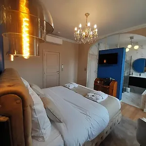  Couette-café Maison Du Roi Belgique